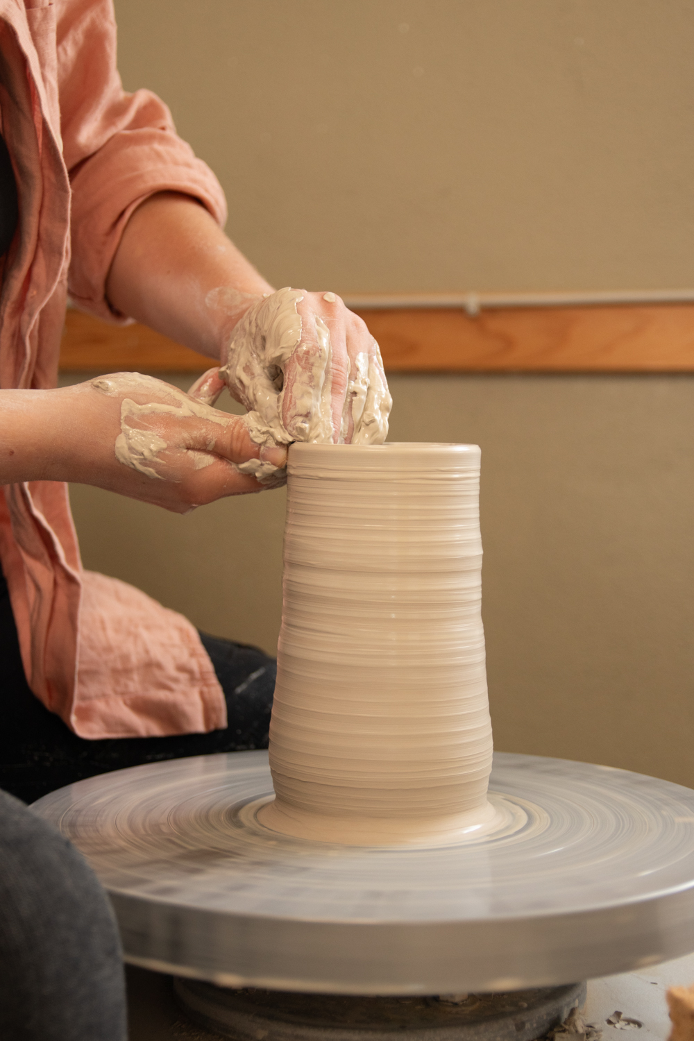Einzelkurs für Fortgeschrittene an der Töpferscheibe
