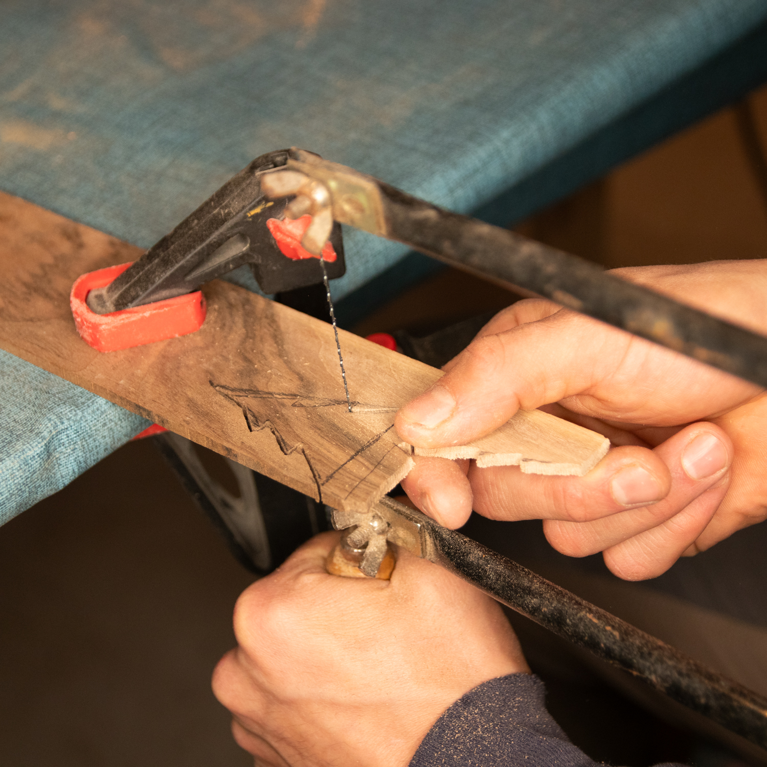 Weihnachtswerkstatt – Kreativer Kurs für handgemachte Anhänger aus Ton & Holz – Bild 2